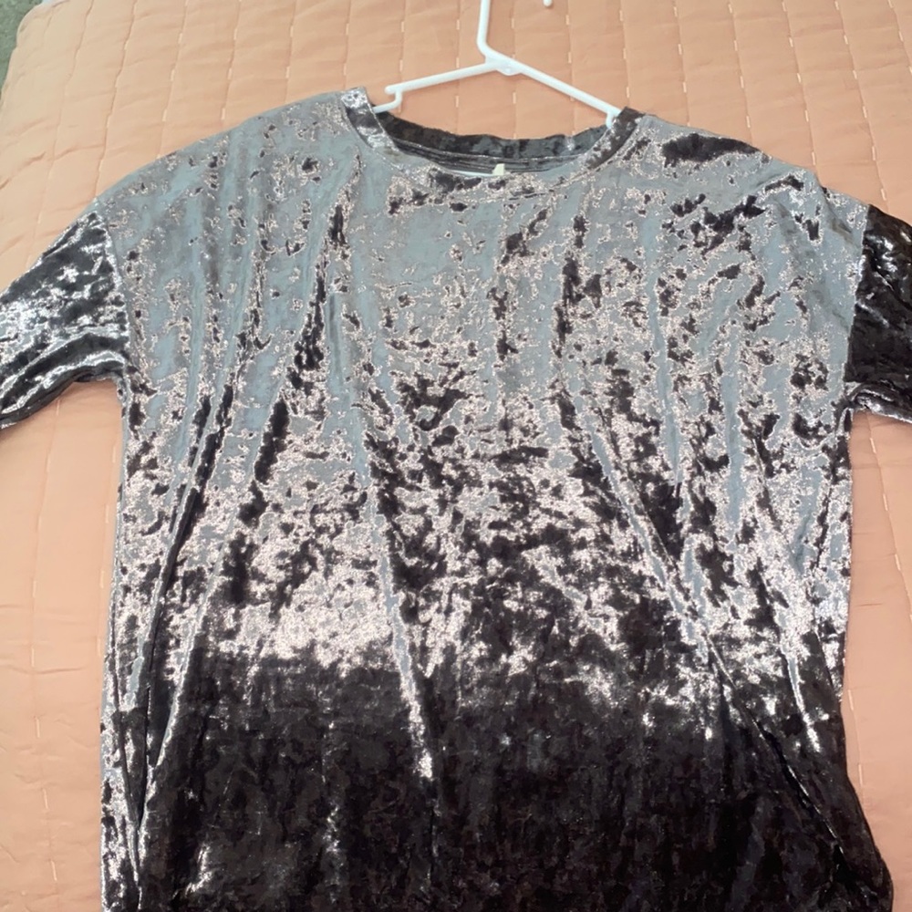 Wishlist velvet top